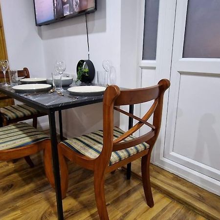 1 Bedroom Studio Eltham Exteriör bild